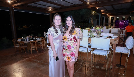  Mariloli García y Lucía Escalante.