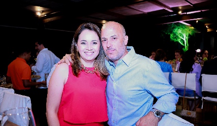  Georgina Stevens y Toño Torre.