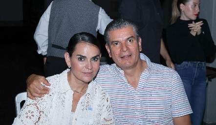  Marily y Javier Tobías.
