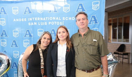 Michelle Zarur, Michelle Heinze y Emilio Heinze.