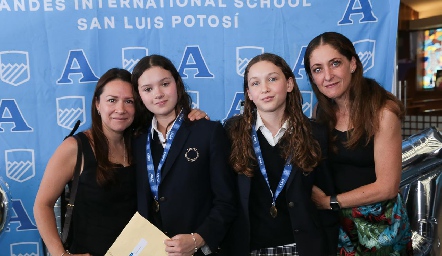  Gaby Albores, Alexa Soto, Ana Vergara y Ana Nava.