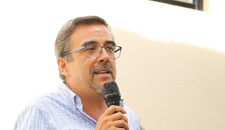  Gerardo Galván.