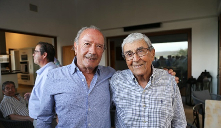  Javier Meade y Gilberto Galván.