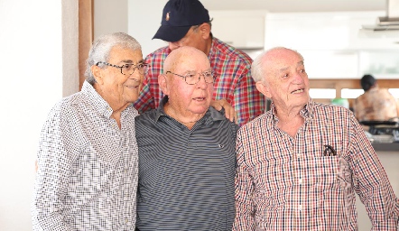  Giva Galván, Juan Bremer y Tomás Alcalde.