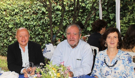  Antonio Cueli, Carlos Abaroa y Maricarmen Bárcena.