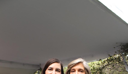  Paulina Solano y Cecilia Bárcena.