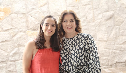  Bárbara Mejía y Cristina Galán.