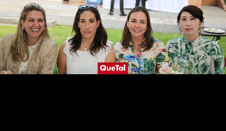 Lili Abud, Rosa Elena Morales, Ana Rosa Guerra y Mariko.
