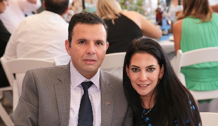  José y Patricia Tanus.