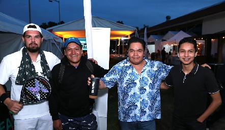  Salvador Ortega, Aarón Flores, Roberto Lara y Diego Liñán.