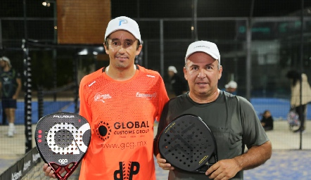  Charlie de la Peña y Carlos Heinze.