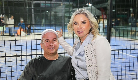  Carlos Heinze y Karla Saucedo.