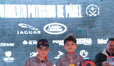  Sebastián Castro y Patricio Castro.