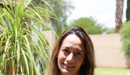  Renata Reyna y Yaneli García.