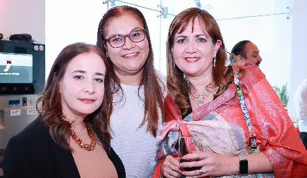  María José Cansino, Guadalupe Sánchez y Taide.