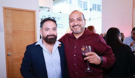  Gabriel Ruiz y Saúl Pozos.