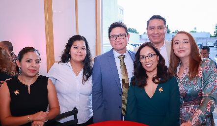  Perla Hernández, Angélica Carrizales, Dr. Luis Cabezas, Ing. César Agundis, Fabiola Bárcenas y Reyna Tiscared.