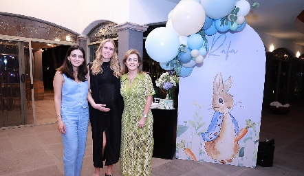  Adriana Olmos, Ingrid Velasco y Adriana Carreras.