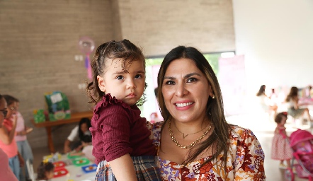  Andrea Souza y Vanessa Montes.