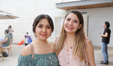  Daniela Ruiz y Laura Palomares.