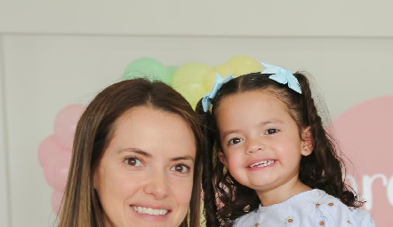  Adriana y Emilia Toranzo.