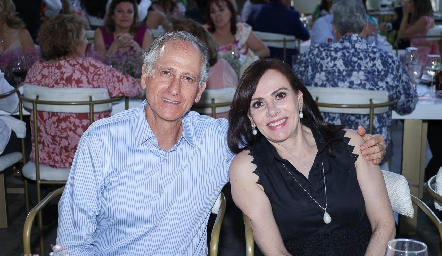 Víctor Medlich y Alicia Gallegos.