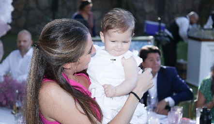  Paulet Lozano con su sobrina Loretta.