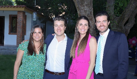 Danitza, Gastón, Paulet y Roberto Lozano del Bosque.