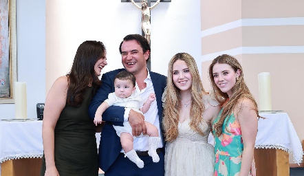  Cecilia García, Benito García, Sebastián García, María Orozco y Fernanda Orozco.