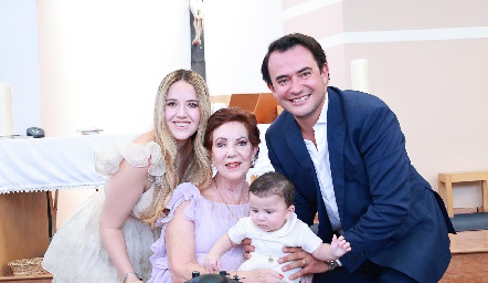  María Orozco, Rosa Elena Nieto, Sebastián García y Benito García.