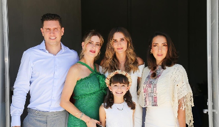  José Miguel de la Fuente, Paulina Gordillo, Emilia Martínez, Susana de la Fuente y Rocío de la Fuente.