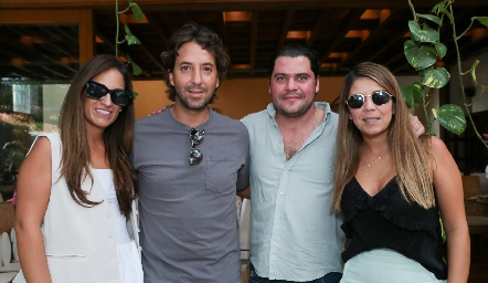  Gloria Leal, Daniel Enríquez, Hugo Vidal y Mari Fer Leal.