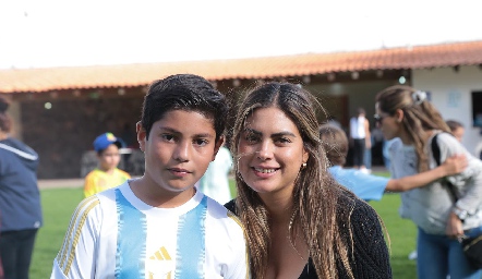  Fer Rojo y Bárbara Berrones.