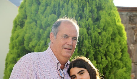  José Luis Ortega con su hija Nelly.
