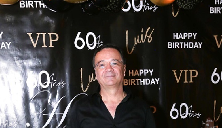  Luis Obregón.