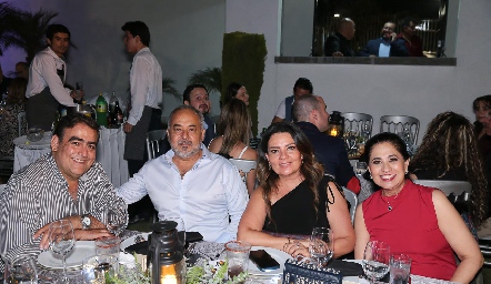  Pascual Leos, Jorge Rocha, Susana de Leos y Paty Gallardo.