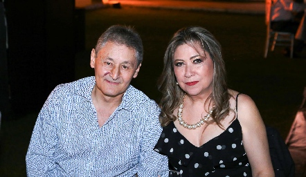  Alfonso Díaz de Sandi y Mari Cruz Limas.