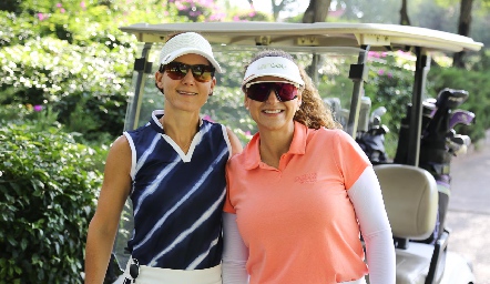  Paulina Vivanco y Laura Halal.
