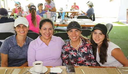  Alejandra Mireles, Norma Angélica Ramírez, Elsa Castillo y Elsa Lomas.