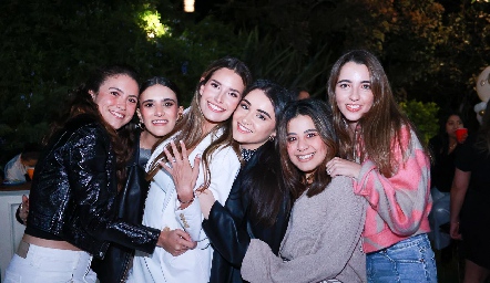 María Emilia Torre, Regina Hinojosa, Ana Victoria de la Rosa, Alejandra Gómez, Ximena Fonseca y Ana Paula de los Santos.
