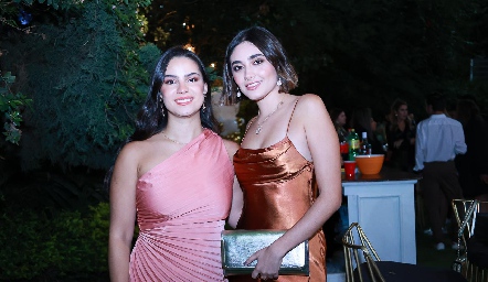  Paty Leos y Valentina Salazar.