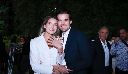  Ana Victoria de la Rosa y Alfredo Cano.