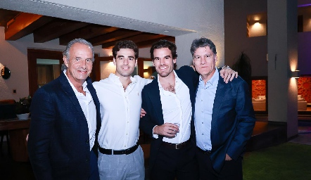  Francisco de la Rosa, Evaristo Cano, Alfredo Cano y Alfredo Cano.