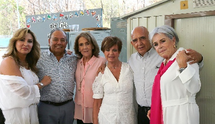  Cristina Mexicano, Celio Ramírez, Blanca Valle, Marilupe Espinosa, Alejandro Leal y Paty del Peral.