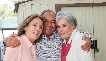  Blanca María Valle, Celio Ramírez y Paty del Peral.