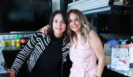 Raquel Jiménez y Daniela Serment.