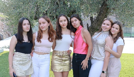  Vale Dauajare, Sofía García, Paulina Reynoso, Romina Villaseñor, Mich Heinze y Ximena Raitarski.