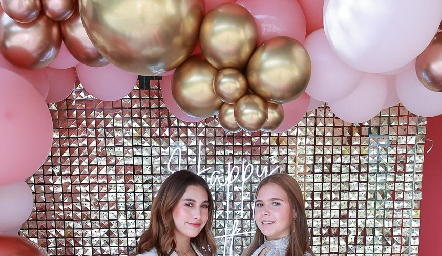  Majo Abella y Mich Heinze.