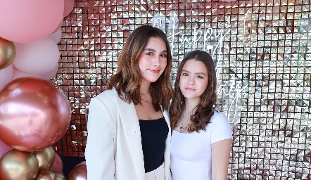  Majo Abella y Ximena Raitarski.