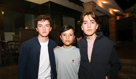  Samer, Patricio Leos y Mauricio Alcalde.